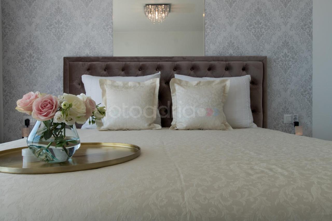 Villa Smaragd - Opal - Luxury Apt With Shared Pool And Private Hot Tub Makarska Buitenkant foto